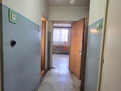 Metrou Obor, garsoniera in bloc mixt
